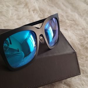 Lauren Akins x DIFF Ella Sunglasses